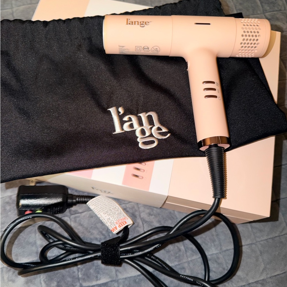 Lange Pink Hair Dryer used a few times - Picture 2 of 3